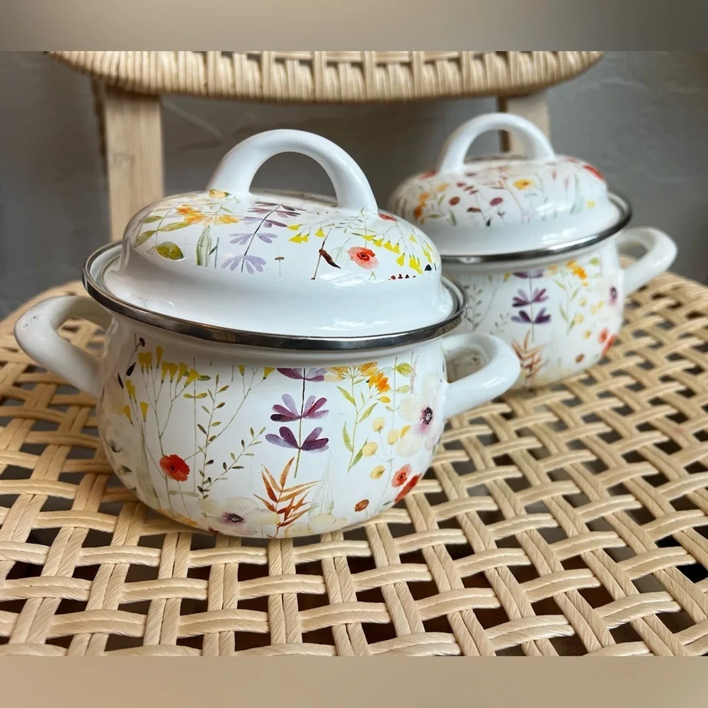Set of 2 Crofton Enamel Floral Mini Pots – 1 Qt Each, Vintage-Inspired Aldi